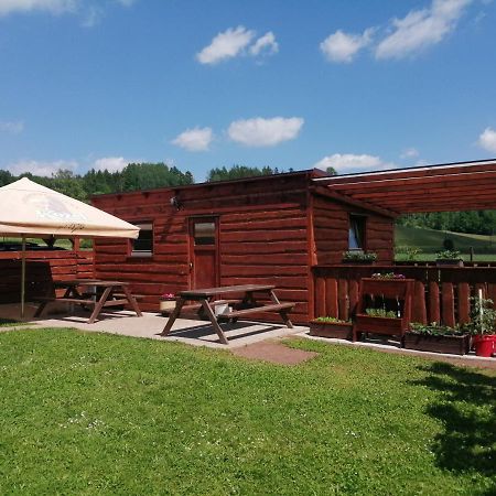 Ubytovani 67 Villa Kuncice nad Labem Exterior foto