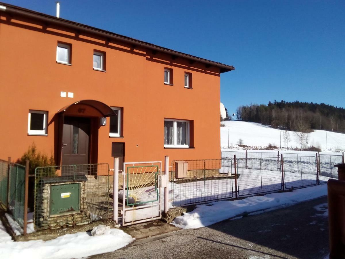 Ubytovani 67 Villa Kuncice nad Labem Exterior foto